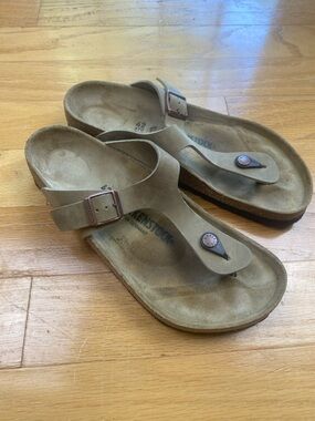 Birkenstock Unisex Comfortable Gizeh Sandal-Tobacco Brown-US 11 (men’s 9) EU 42
